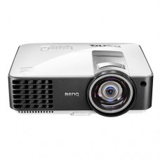 BenQ MX806ST  